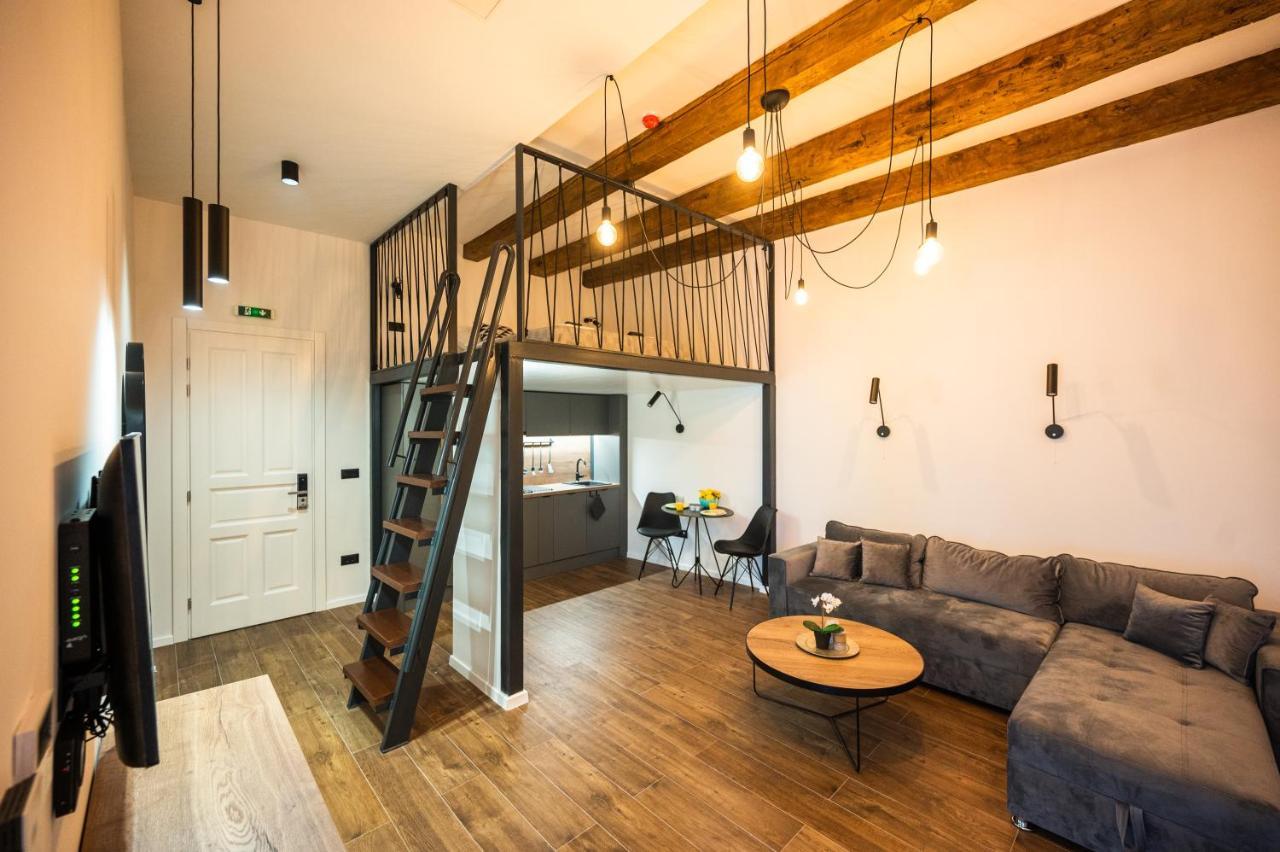 Old Town Design Apartments Сараєво Екстер'єр фото